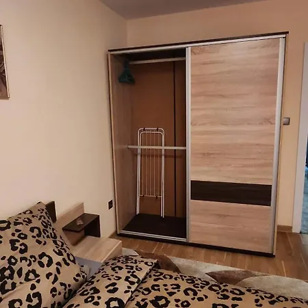 Apartmán Cozy Spacious In Varna