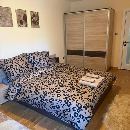 Cozy Spacious In * Варна
