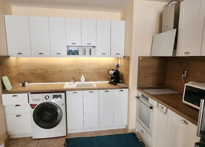 Cozy Spacious In * Várna